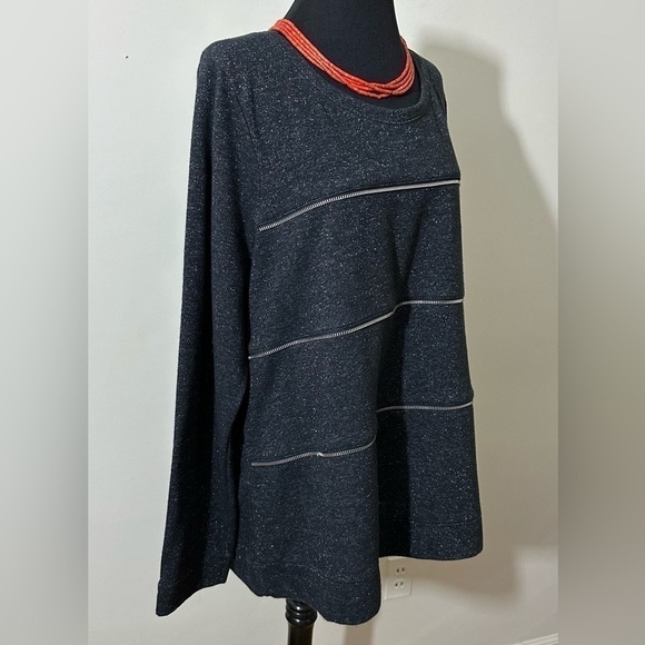 Lane Bryant sz 18 - 20 tunic in a charcoal with a slight tweed With accent - Picture 2 of 16